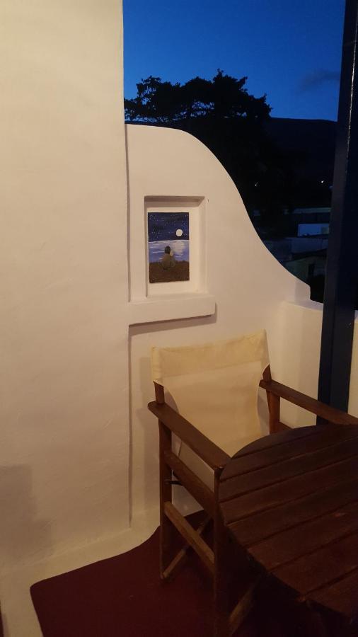 Ο Μπαξεσ Apartamento Livadi  Exterior foto