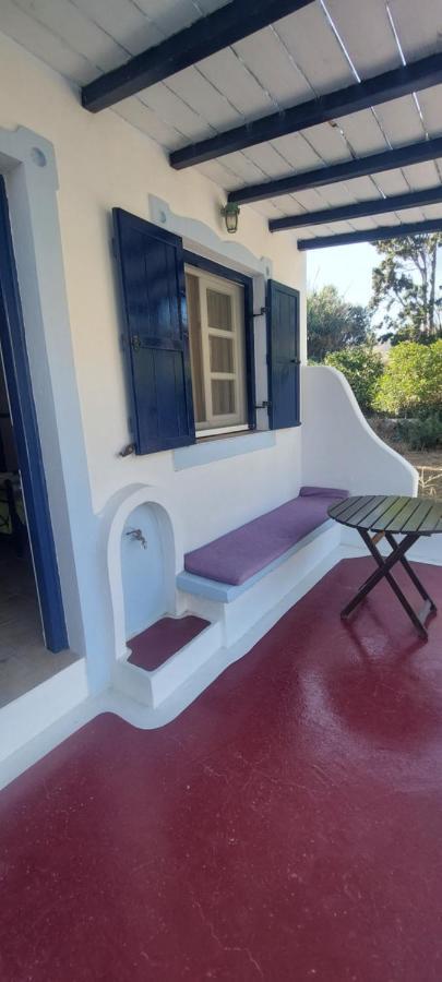 Ο Μπαξεσ Apartamento Livadi  Exterior foto