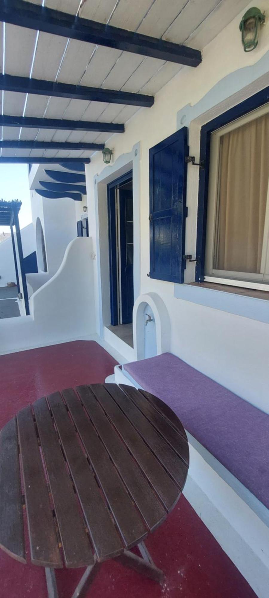 Ο Μπαξεσ Apartamento Livadi  Exterior foto